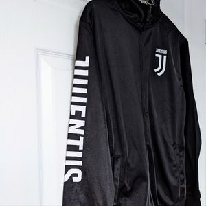 Official Juventus Soccer Futbol Warmup Jacket. B/W. Women's Small /Youth XL.